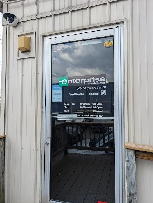 Enterprise Rent-A-Car Picture 8
