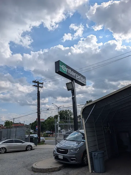Enterprise Rent-A-Car Picture 6