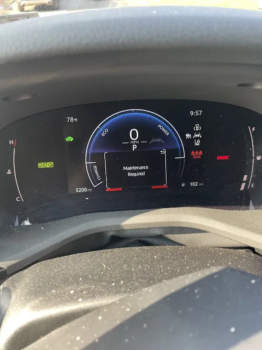 Avis Car Rental Picture 4