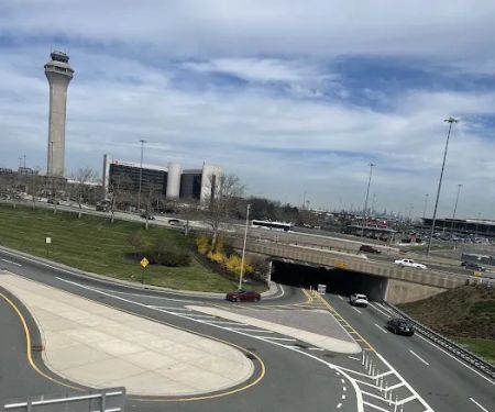Dollar Car Rental - Newark International Airport