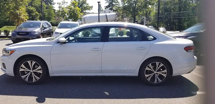 Enterprise Rent-A-Car Picture 2