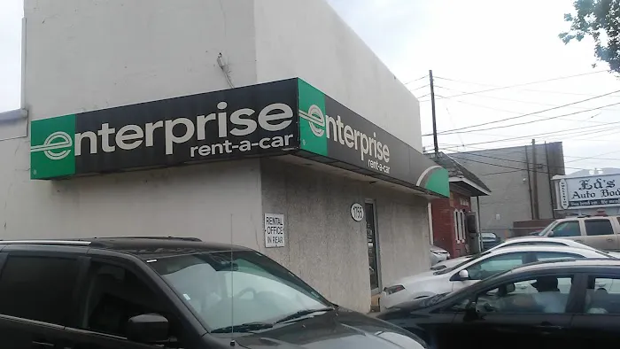 Enterprise Rent-A-Car Picture 5