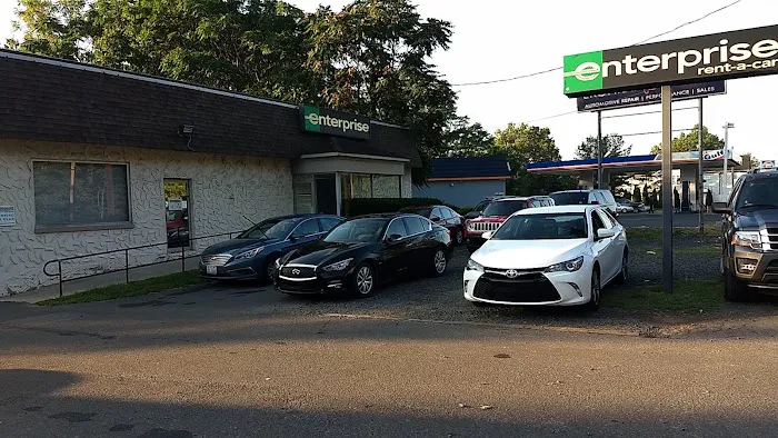 Enterprise Rent-A-Car Picture 10