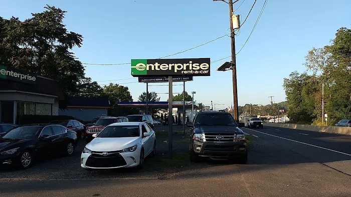 Enterprise Rent-A-Car Picture 7