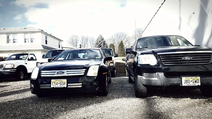Defaria Car & Truck Rental Picture 4