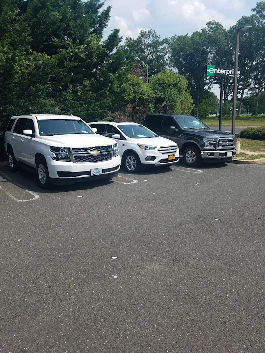 Enterprise Rent-A-Car Picture 9