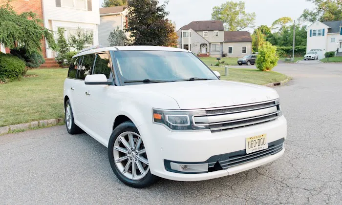 Go Geo - Affordable Car Rentals Picture 9