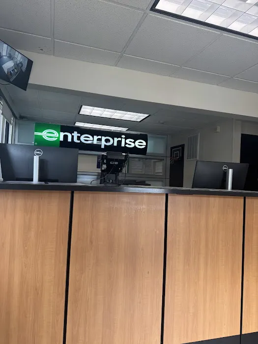 Enterprise Rent-A-Car Picture 7