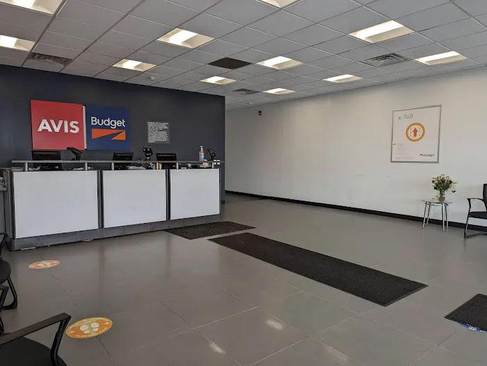 Avis Car Rental Picture 2