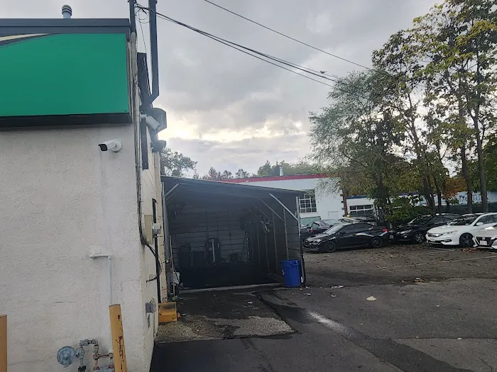 Enterprise Rent-A-Car Picture 10