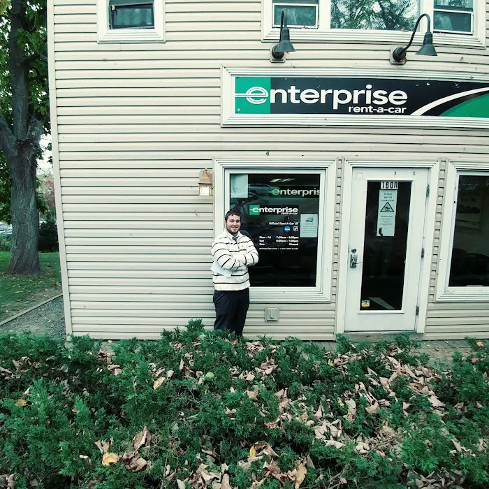 Enterprise Rent-A-Car Picture 7