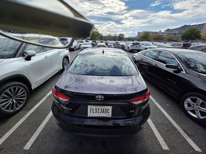 Enterprise Rent-A-Car Picture 1