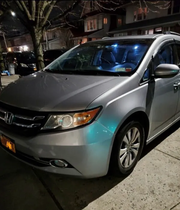 Nomad TLC Rentals & Leasing Picture 5