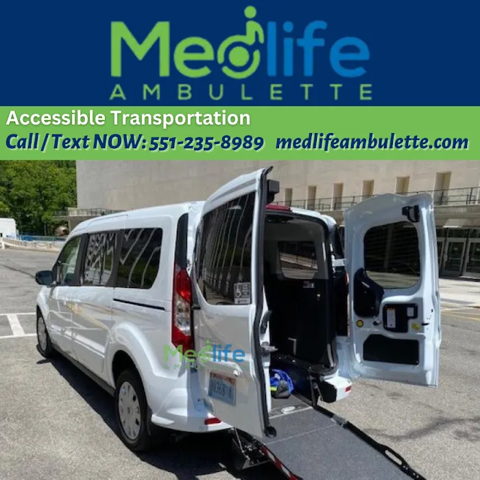 Medlife Ambulette Picture 3