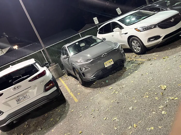 Enterprise Rent-A-Car Picture 10