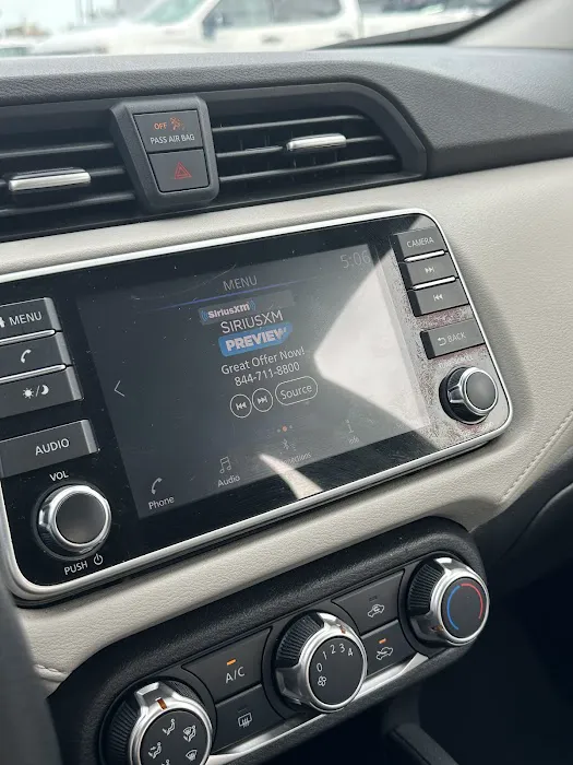 Enterprise Rent-A-Car Picture 3