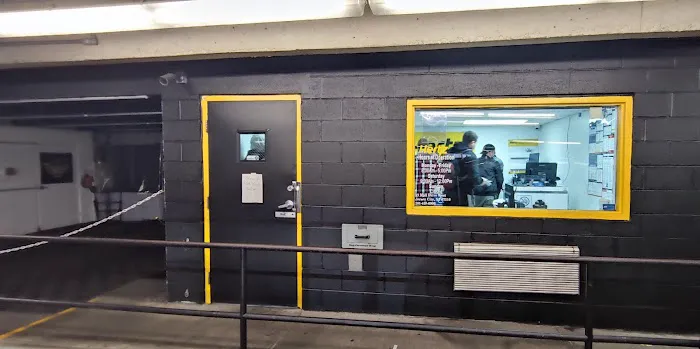 Hertz Car Rental - Jersey City - Mall Drive W Picture 1