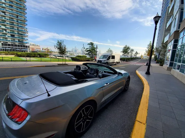 Avis Car Rental Picture 8