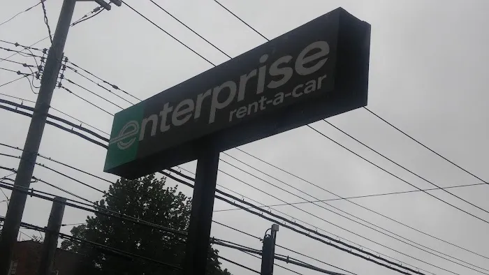 Enterprise Rent-A-Car Picture 3