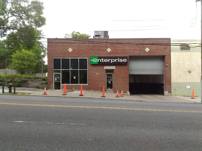 Enterprise Rent-A-Car Picture 8