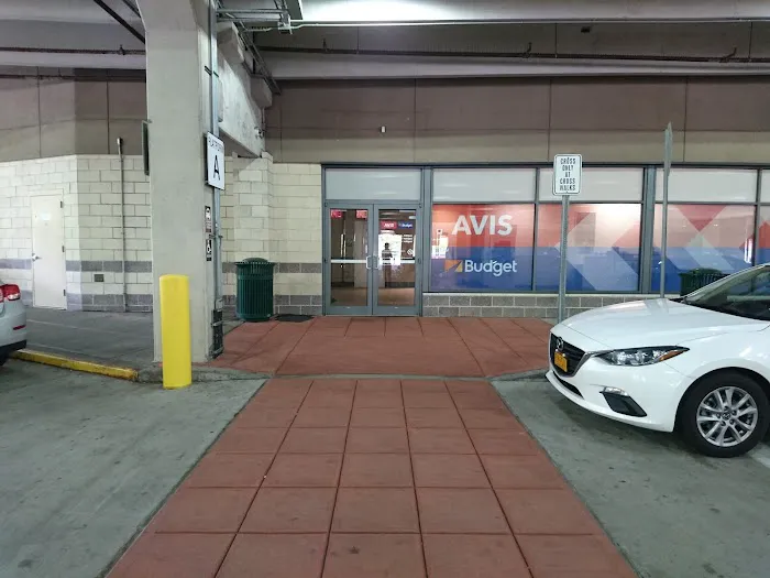 Avis Car Rental Picture 4
