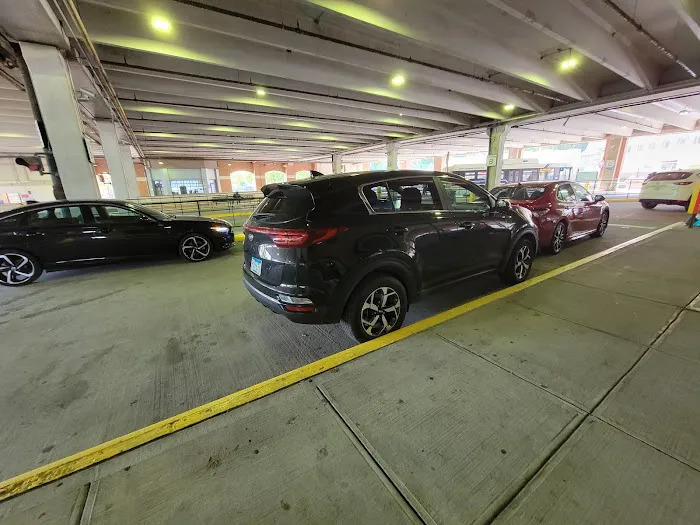 Budget Car Rental Picture 7