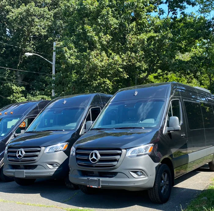 EZ Car Rental Monsey Picture 1