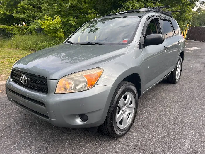 Rent a Car Picture 5