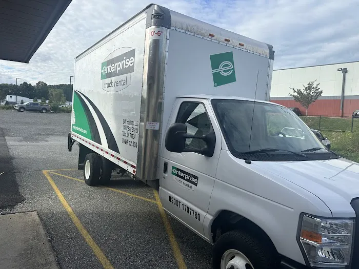 Enterprise Rent-A-Car Picture 3