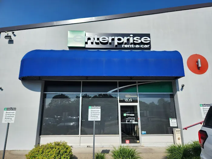 Enterprise Rent-A-Car Picture 2