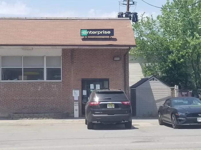 Enterprise Rent-A-Car Picture 5