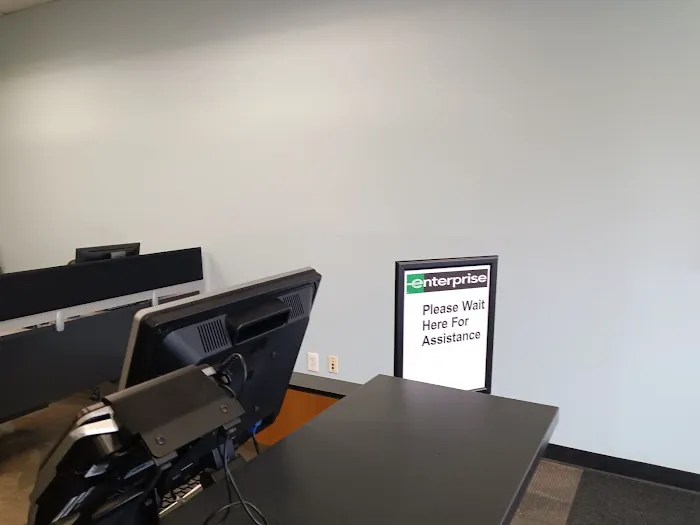 Enterprise Rent-A-Car Picture 3