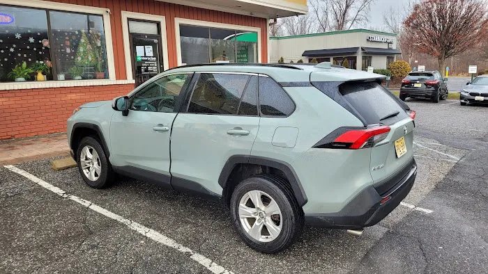 Enterprise Rent-A-Car Picture 10
