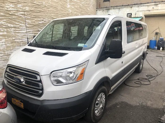 Sensible Car Rental Picture 10