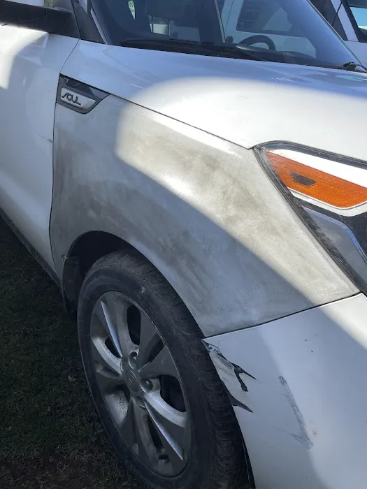Priceless Car Rental Picture 1