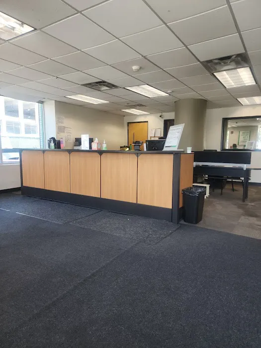 Enterprise Rent-A-Car Picture 7