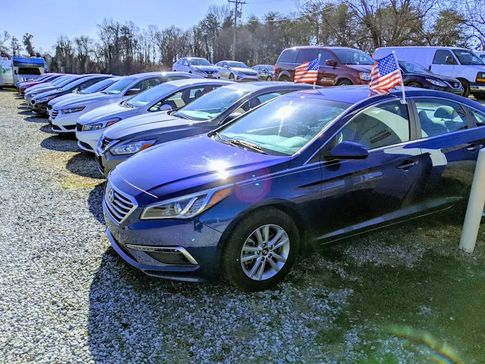 Priceless Car Rental Picture 7