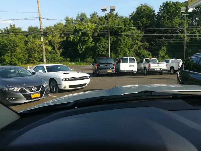 Hertz Car Rental - Fairless Hills - Lincoln Highway Picture 2