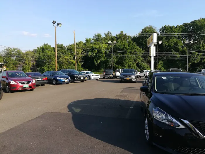 Hertz Car Rental - Fairless Hills - Lincoln Highway Picture 4