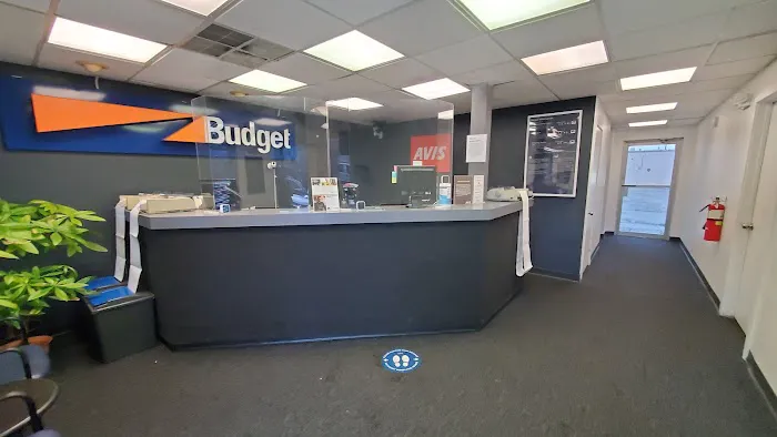 Avis Car Rental Picture 4