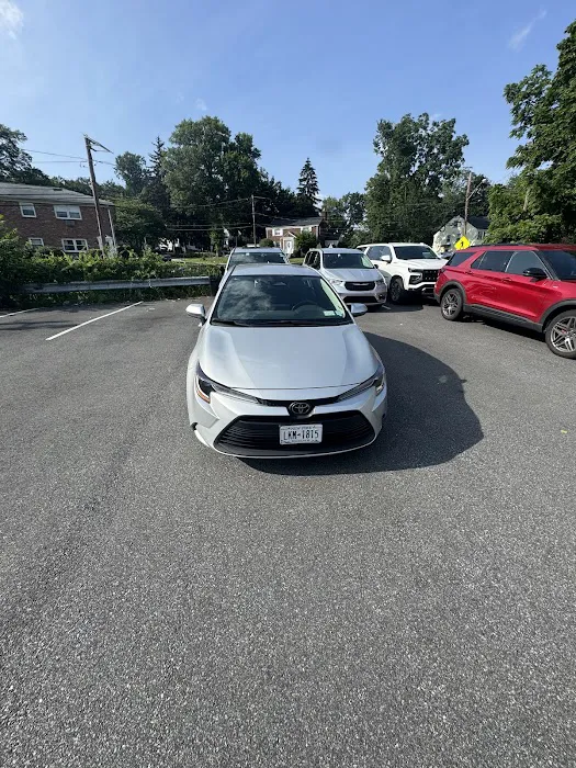 Avis Car Rental Picture 7