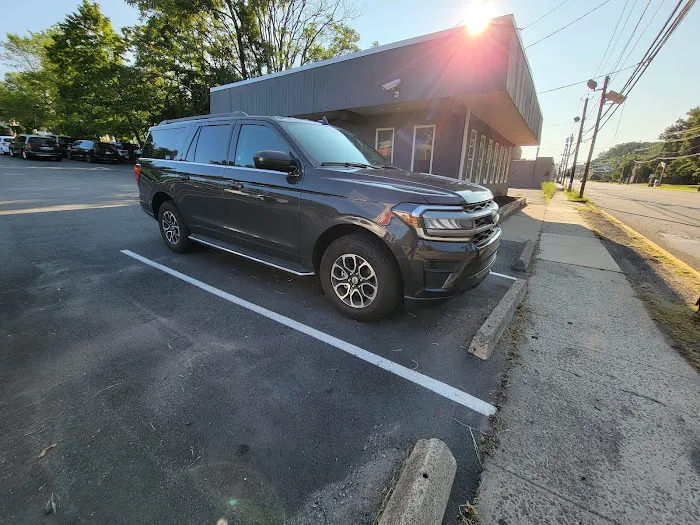 Avis Car Rental Picture 10
