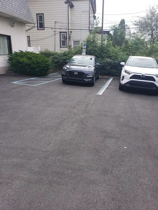 Enterprise Rent-A-Car Picture 1