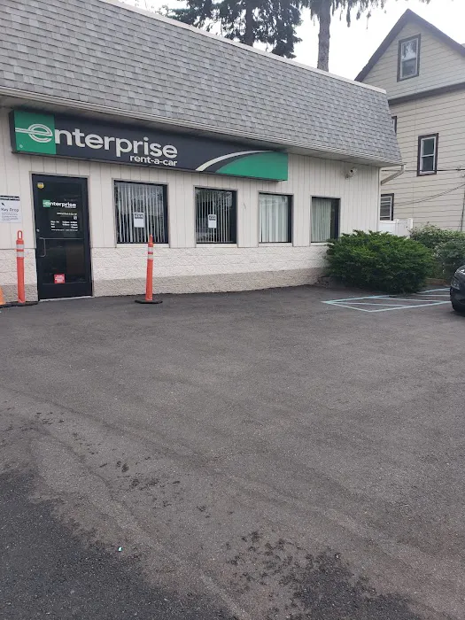 Enterprise Rent-A-Car Picture 5