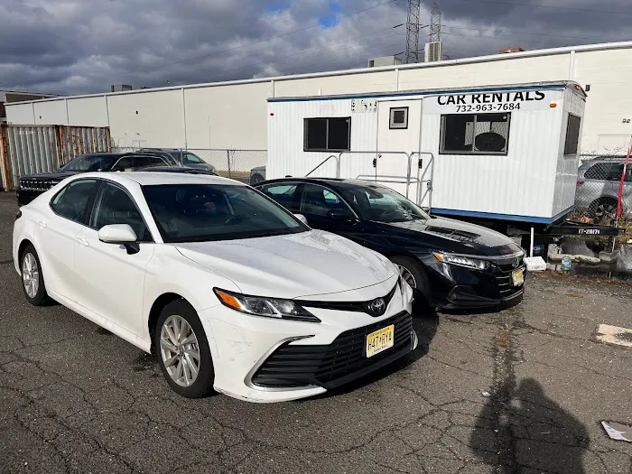 Lenox Car Rental Picture 2