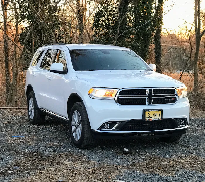EZ Car Rental Picture 2