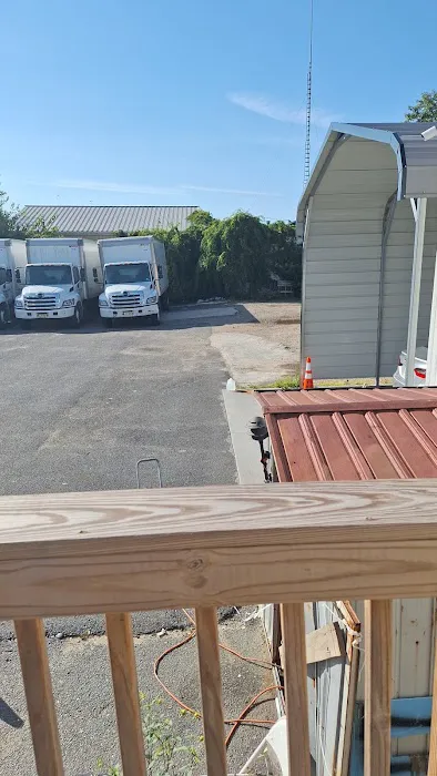 Just Four Wheels Car, Truck and Van Rental - Lakewood Picture 7