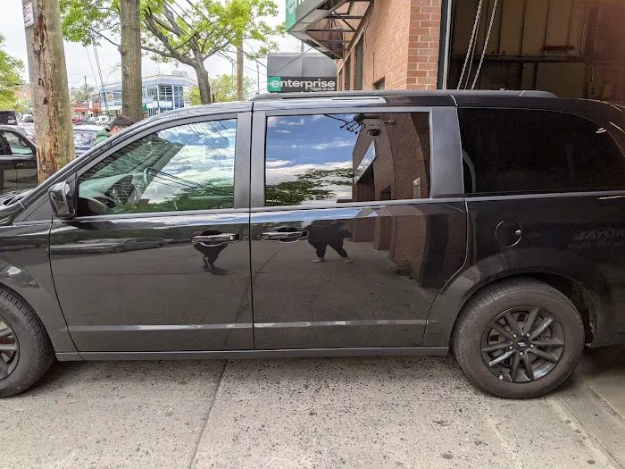 Enterprise Rent-A-Car Picture 1