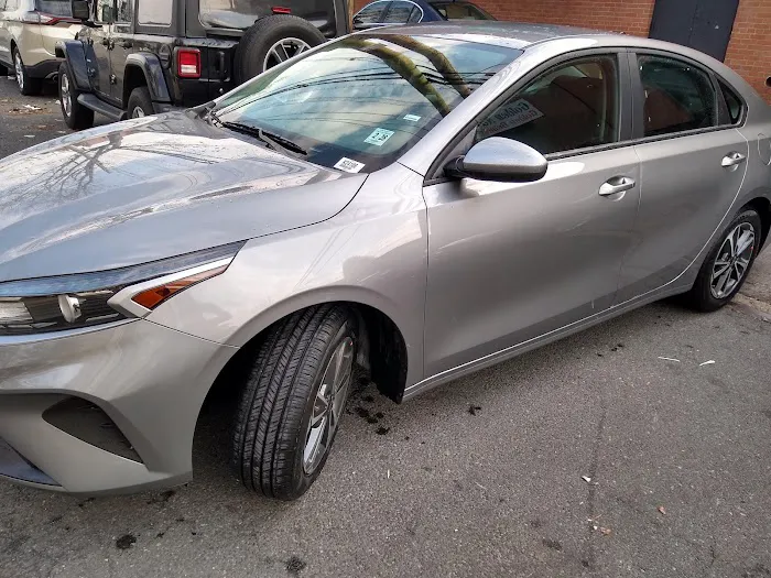 Enterprise Rent-A-Car Picture 5