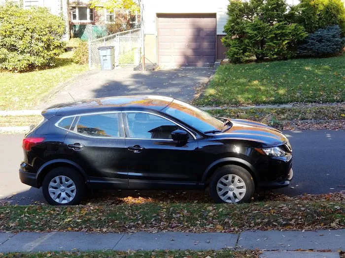 Enterprise Rent-A-Car Picture 3